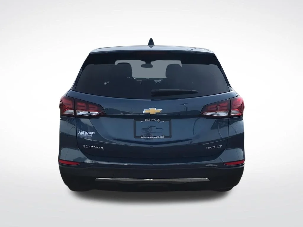 Used 2024 Blue Chevrolet LT image 8