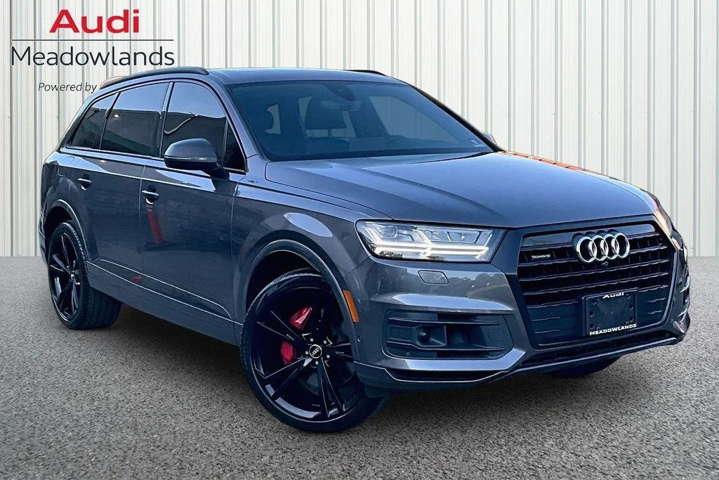 Used 2019 Gray Audi 55 Prestige image 3