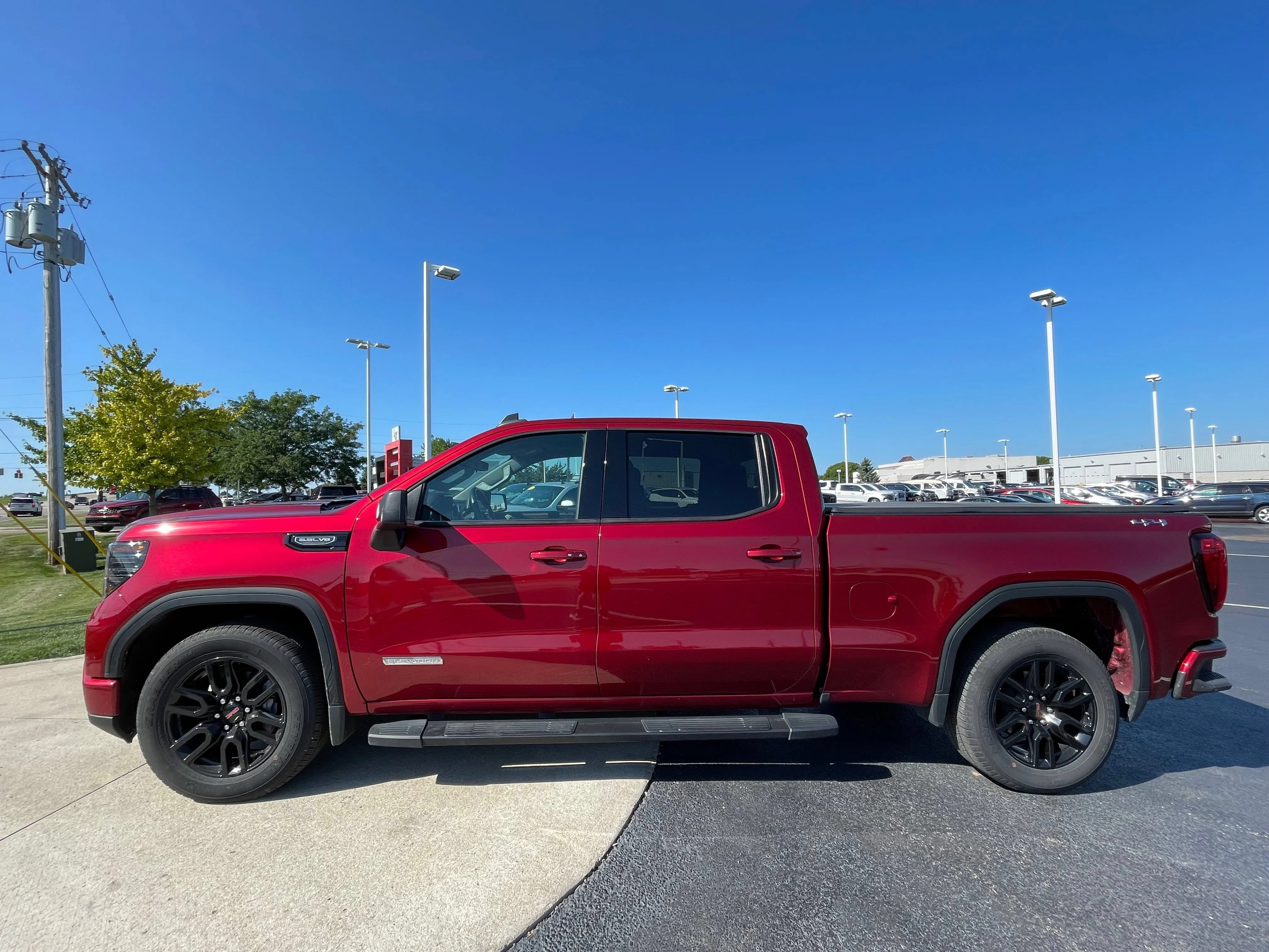Used 2023 Volcanic Red Tintcoat GMC Elevation image 3