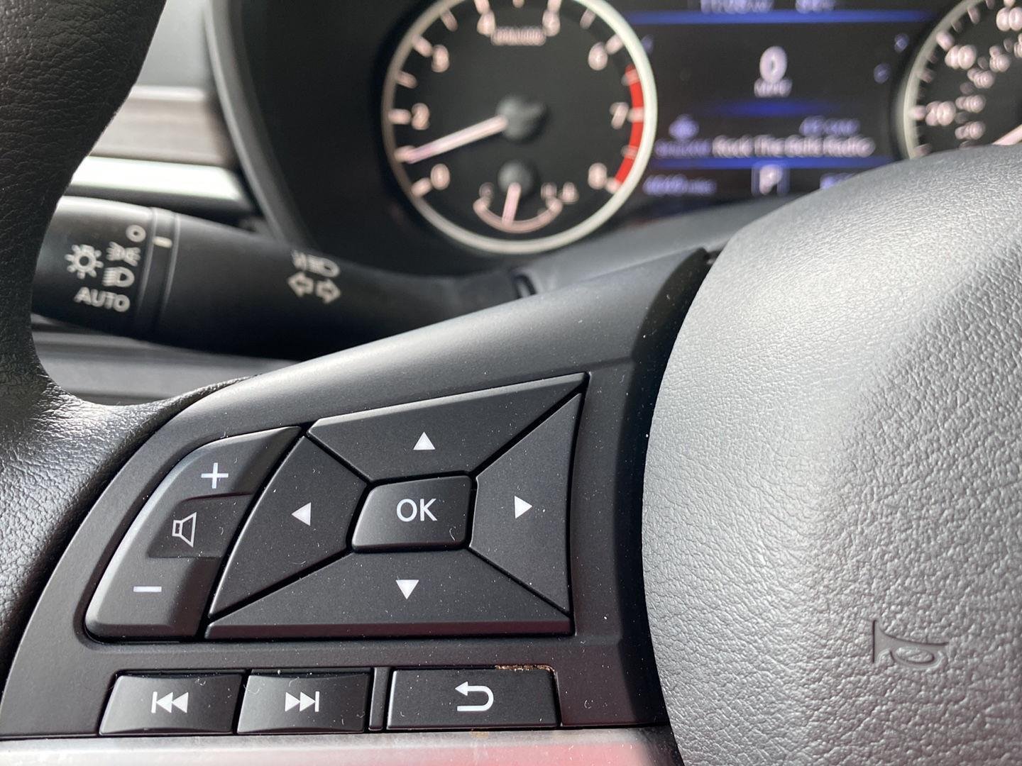 Certified Used 2025 Gun Metallic Nissan SV image 36