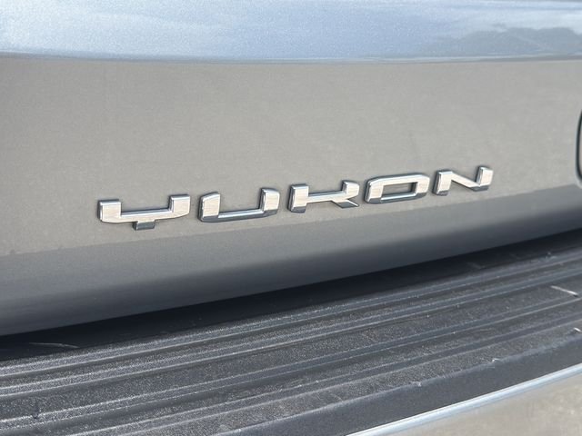 Used 2024 Sterling Metallic GMC AT4 image 10
