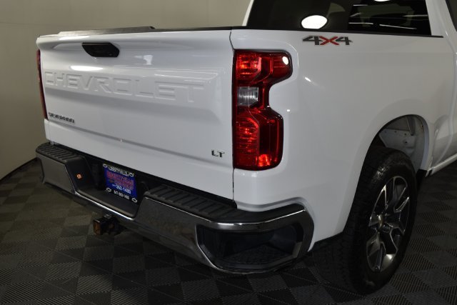 Used 2024 Summit White Chevrolet LT (2FL) image 9
