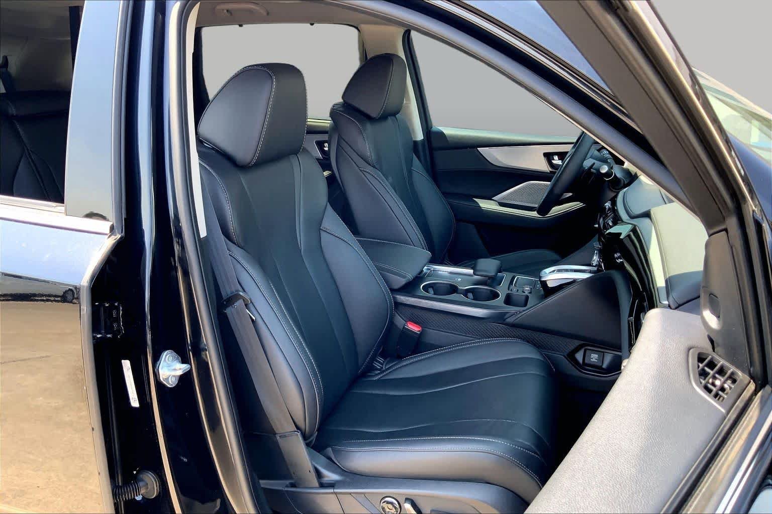 Certified Used 2024 Majestic Black Pearl Acura TECH image 9