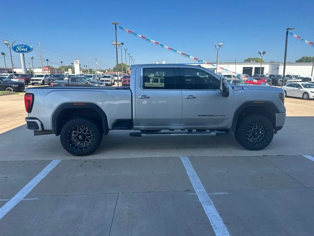 Used 2020 QUICKSILVER METALLIC GMC Denali image 38