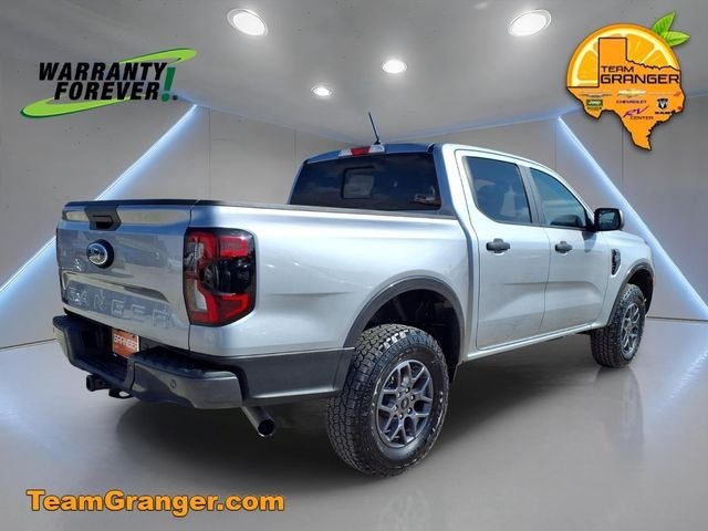 Used 2024 Silver Ford XLT image 2