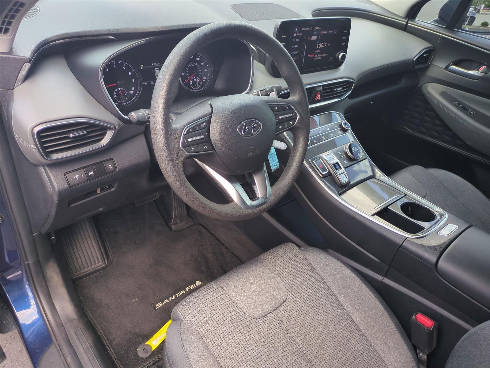 Used 2023 Stormy Sea Hyundai SE image 30