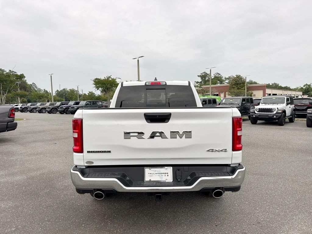 New 2026 Bright White Clear-Coat Exterior Paint RAM Big Horn/Lone Star image 4