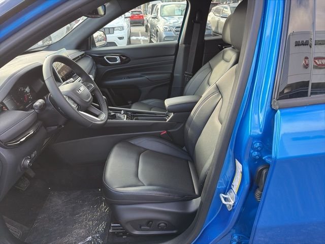 New 2026 Hydro Blue Pearl-Coat Exterior Paint Jeep Limited image 8