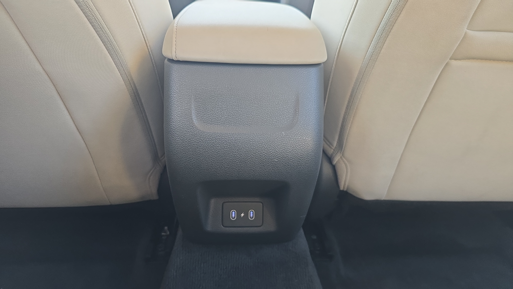 Used 2025 Red Hyundai SEL image 26