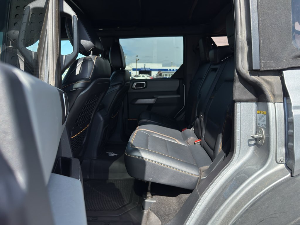 Used 2022 Iconic Silver Ford Badlands image 7