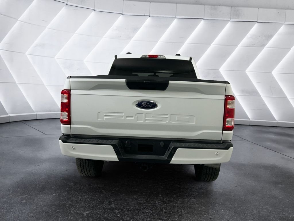Used 2023 White Ford XL image 5