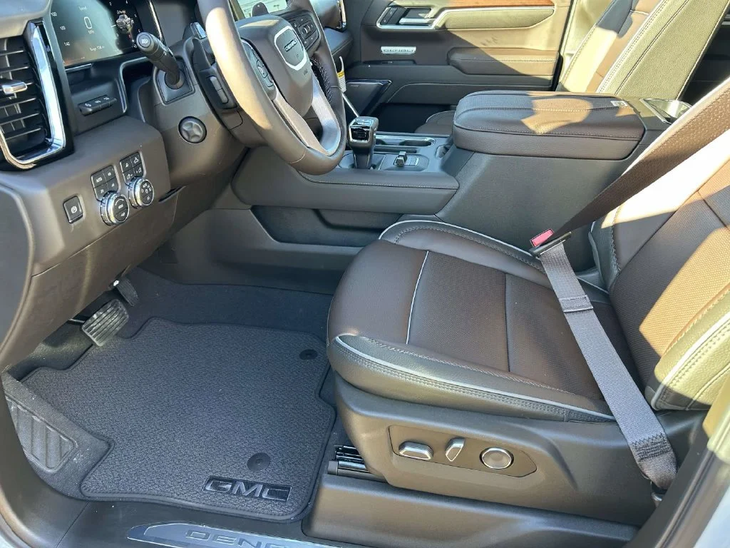 New 2026 Glacier White Tricoat GMC Denali image 16