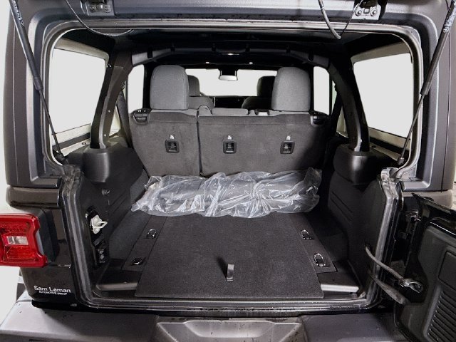 Used 2024 Black Jeep Rubicon image 21