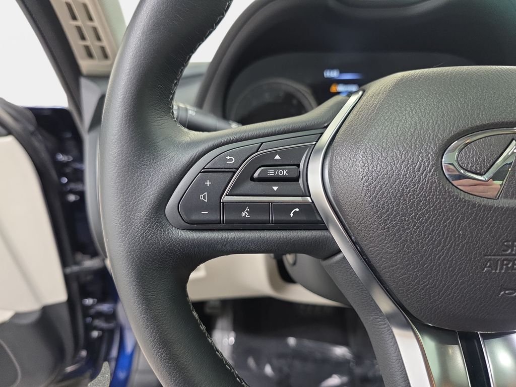 Certified Used 2023 Grand Blue INFINITI LUXE image 14