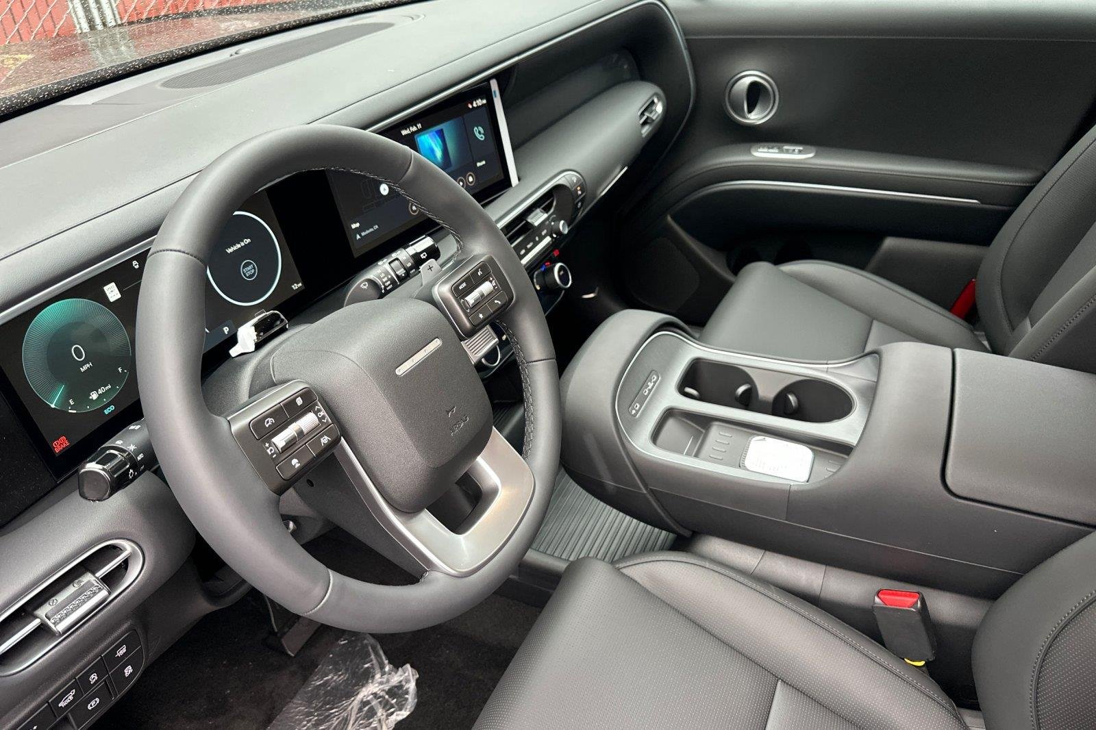 New 2026 Abyss Black Pearl Hyundai SEL AWD image 39