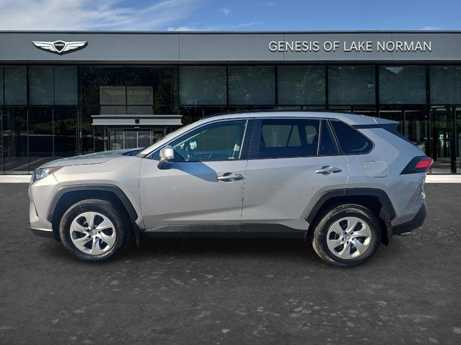 Used 2019 Silver Sky Metallic Toyota LE image 7