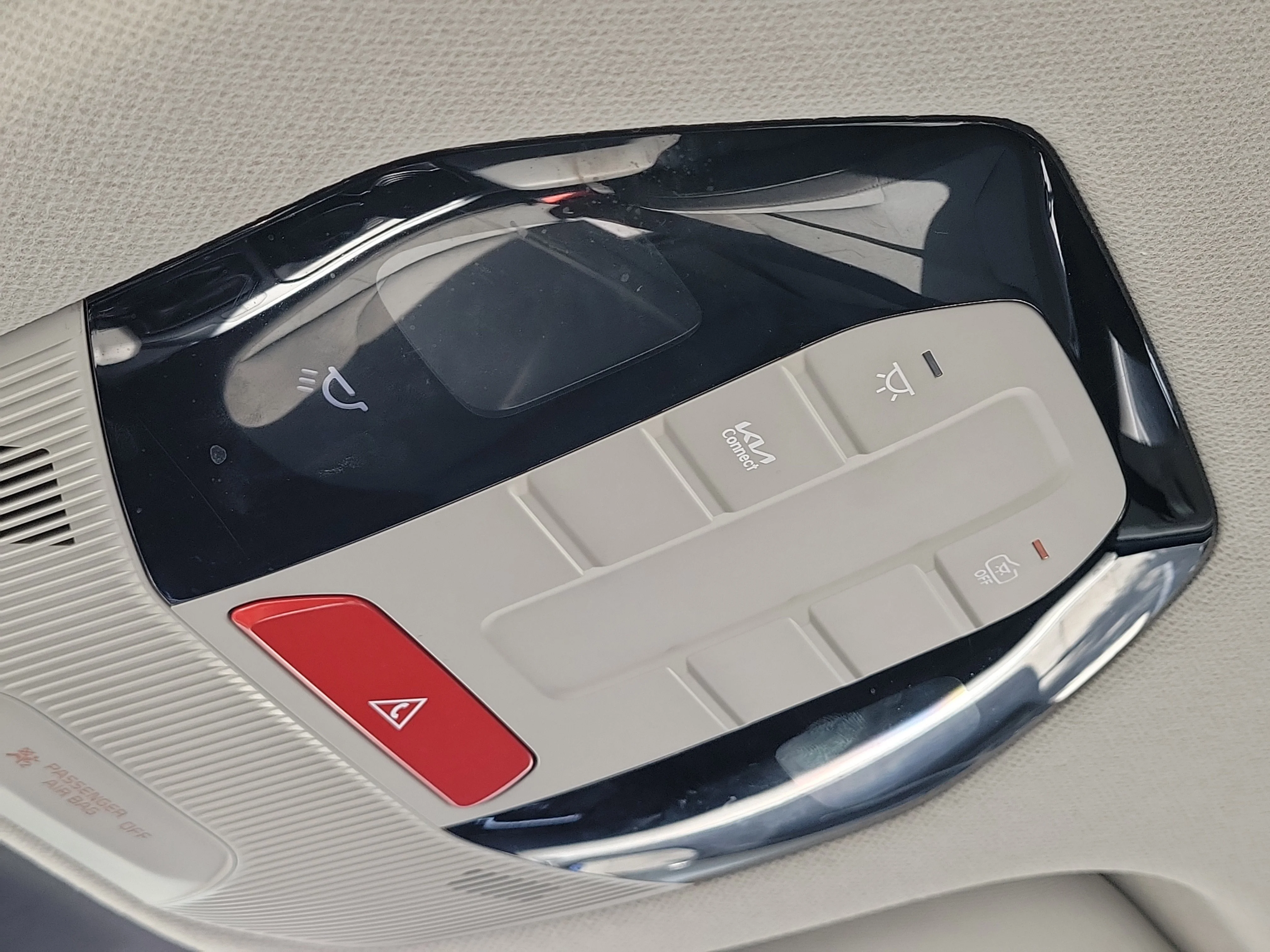 Used 2025 Deep Sea Blue Kia LXS image 29
