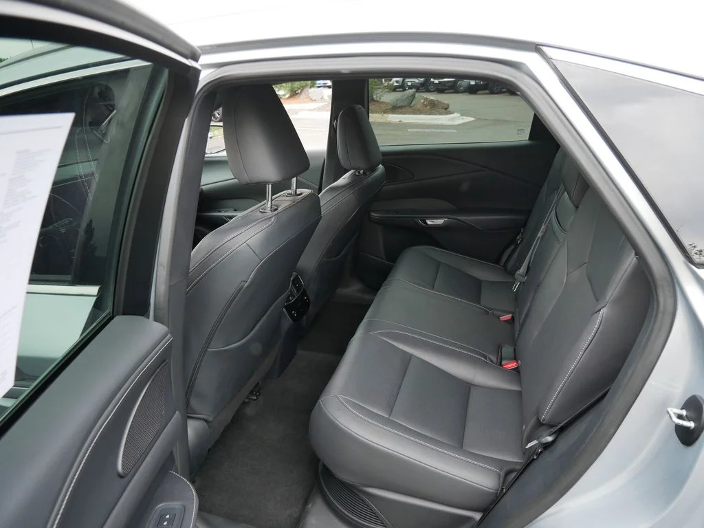 Used 2023 Silver Lexus 350h Premium Plus image 11