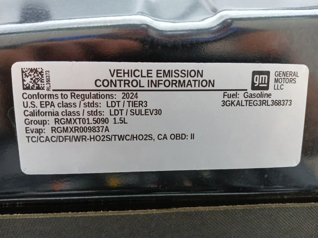 Used 2024 Black GMC SLE image 34