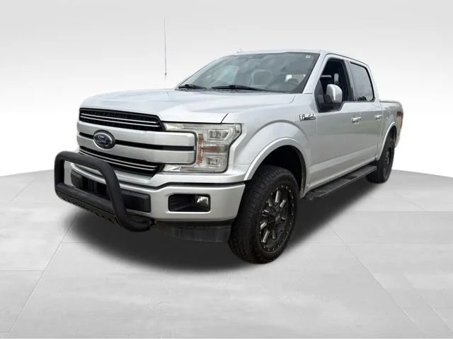 Used 2018 Silver Ford Lariat image 9