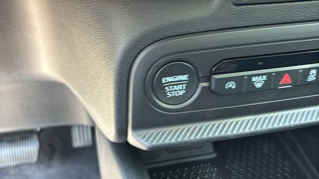 New 2026 Carbonized Gray Metallic Ford Outer Banks image 12