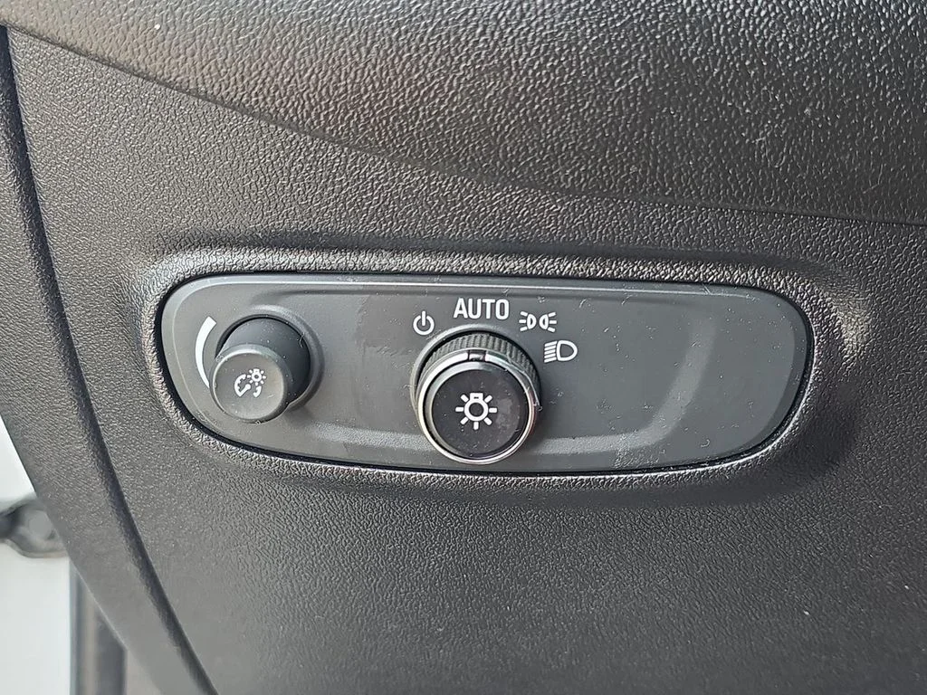 Used 2018 Beige Chevrolet LT image 18