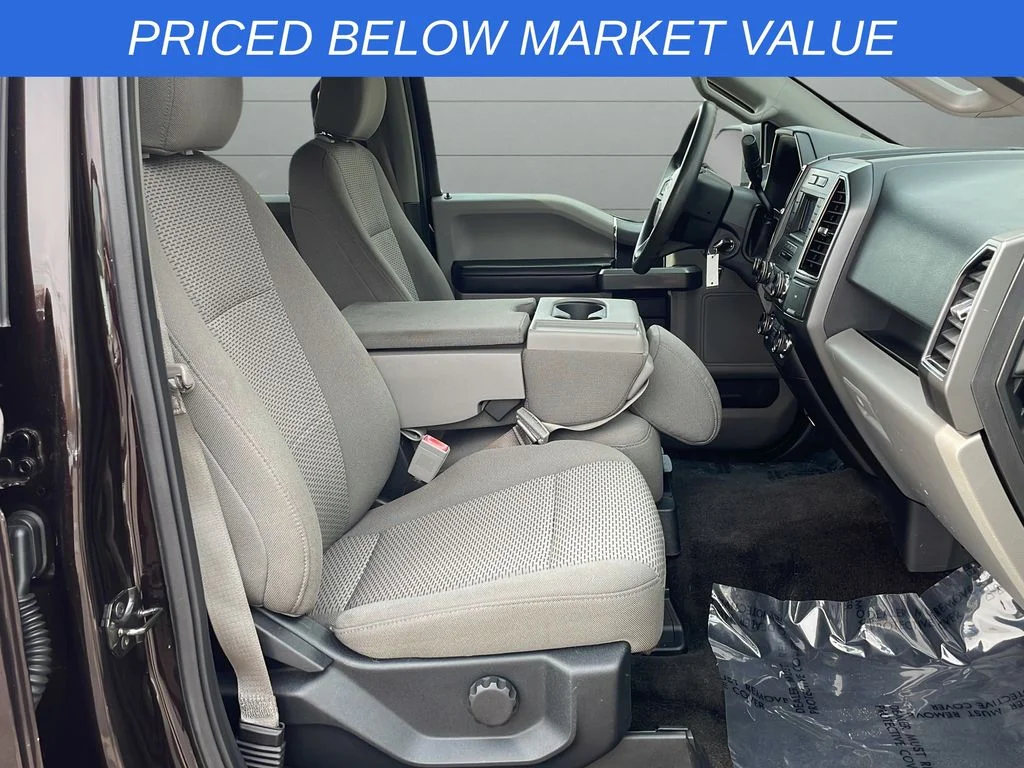 Used 2018 Red Ford XLT image 15