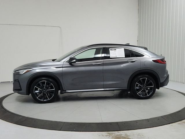 Used 2025 Gray INFINITI ESSENTIAL image 4