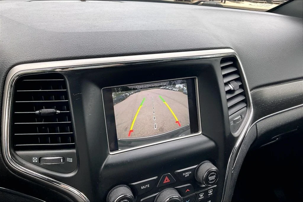 Used 2018 Black Jeep Limited image 21