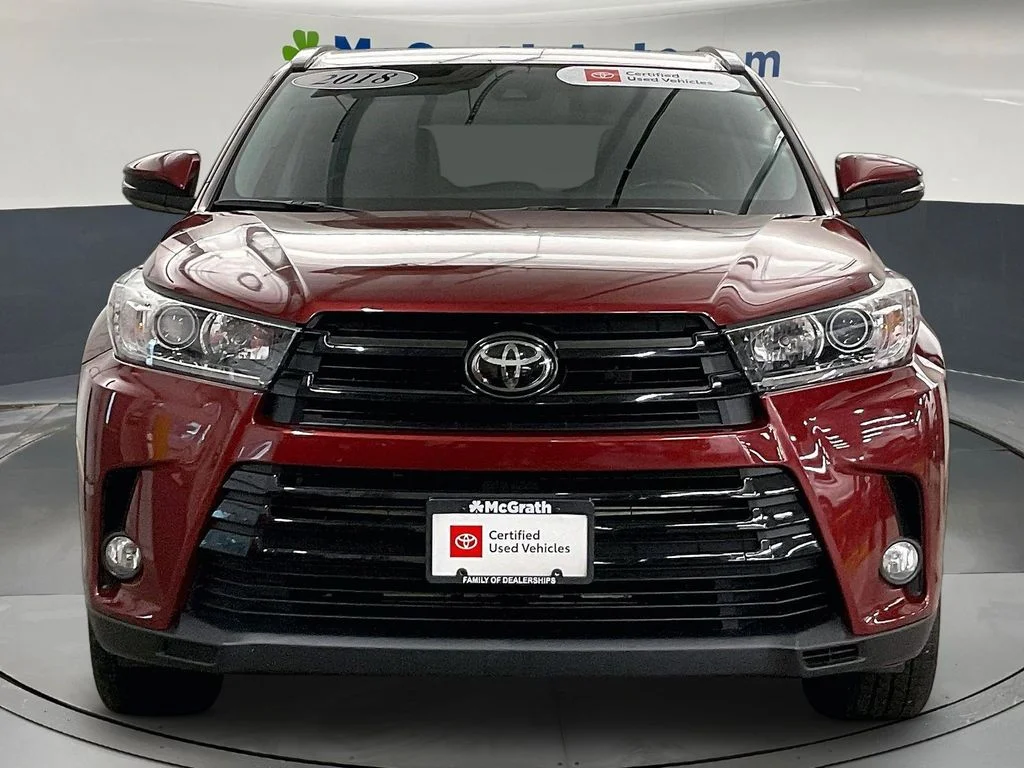 Certified Used 2018 Red Toyota SE image 5
