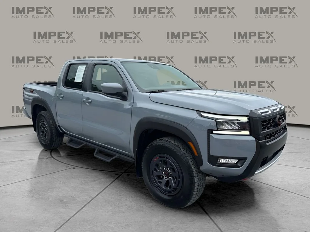 Used 2025 Gray Nissan PRO-4X image 7