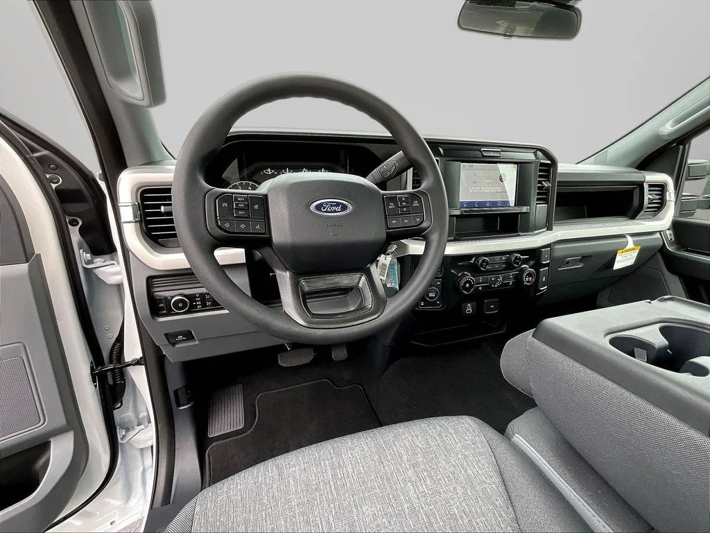 New 2026 Oxford White Ford F-250® XL image 16