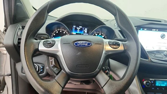 Used 2016 Silver Ford SE image 20