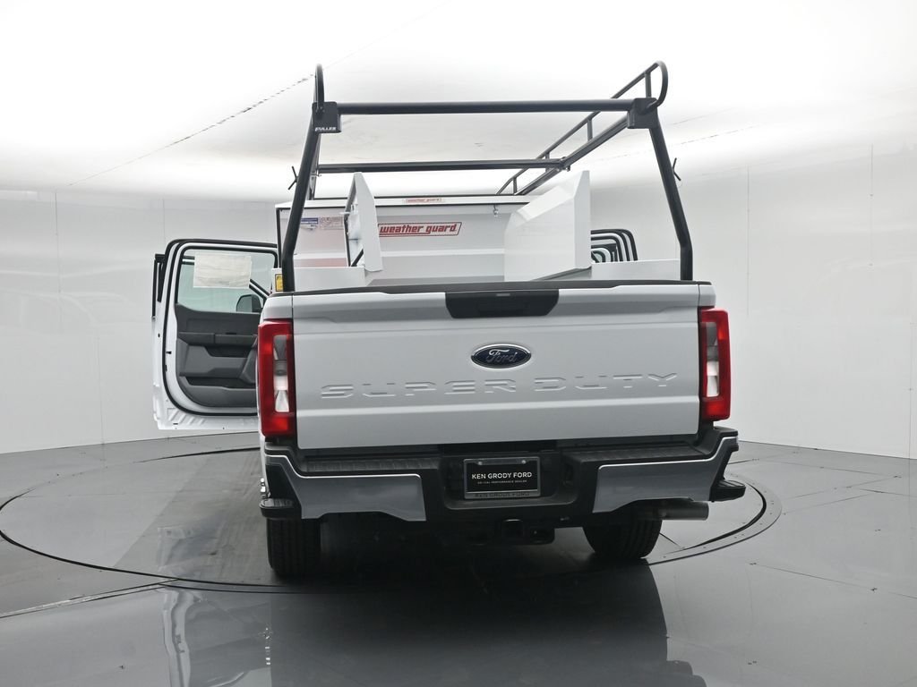 2026 Ford F-350 Super Duty XL - Photo 38