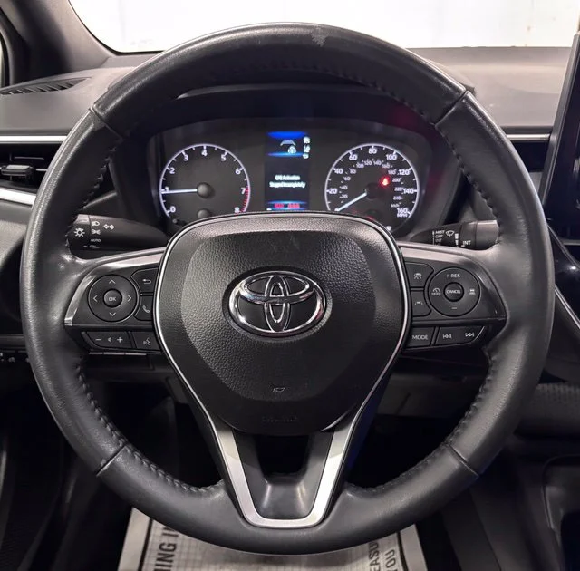 Used 2024 White Toyota SE image 11