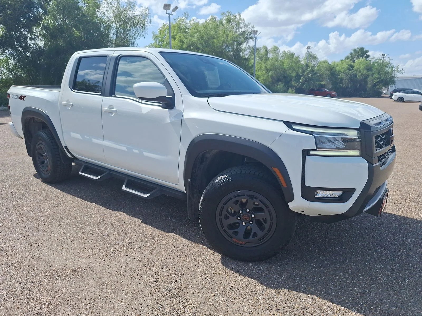 Used 2025 White Nissan PRO-4X image 1