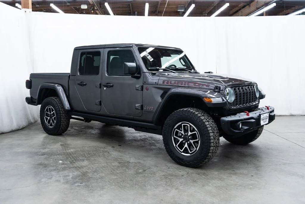 2026 Jeep Gladiator Rubicon X Auto's photo