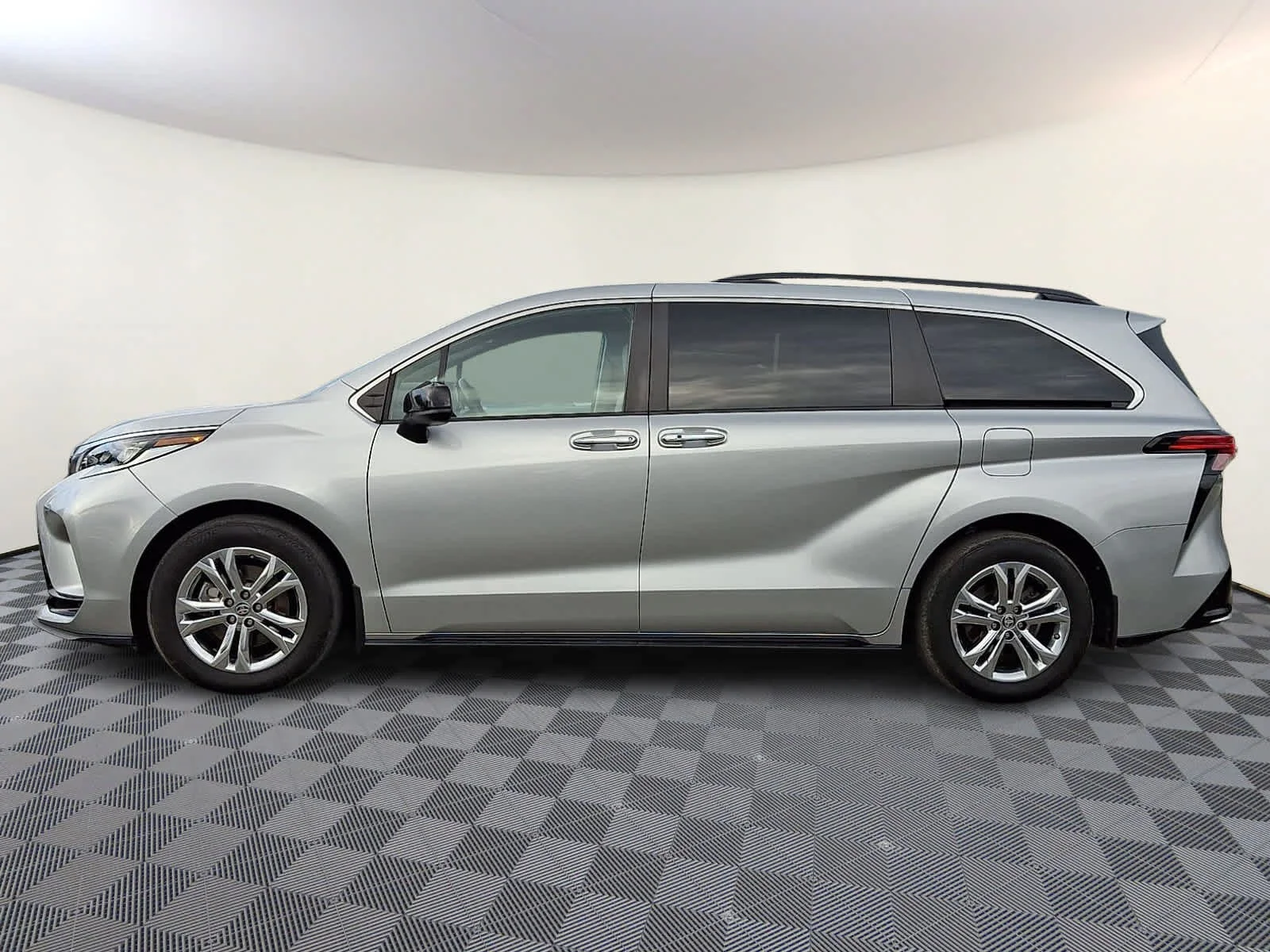 Certified Used 2023 Celestial Silver Metallic Toyota XSE image 9