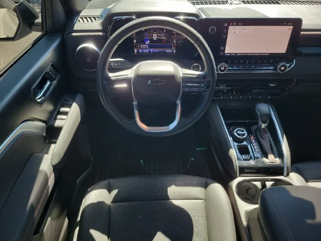 2023 Chevrolet Colorado Z71 - Photo 11