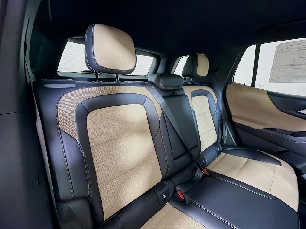 2027 Chevrolet Equinox ACTIV - Photo 22
