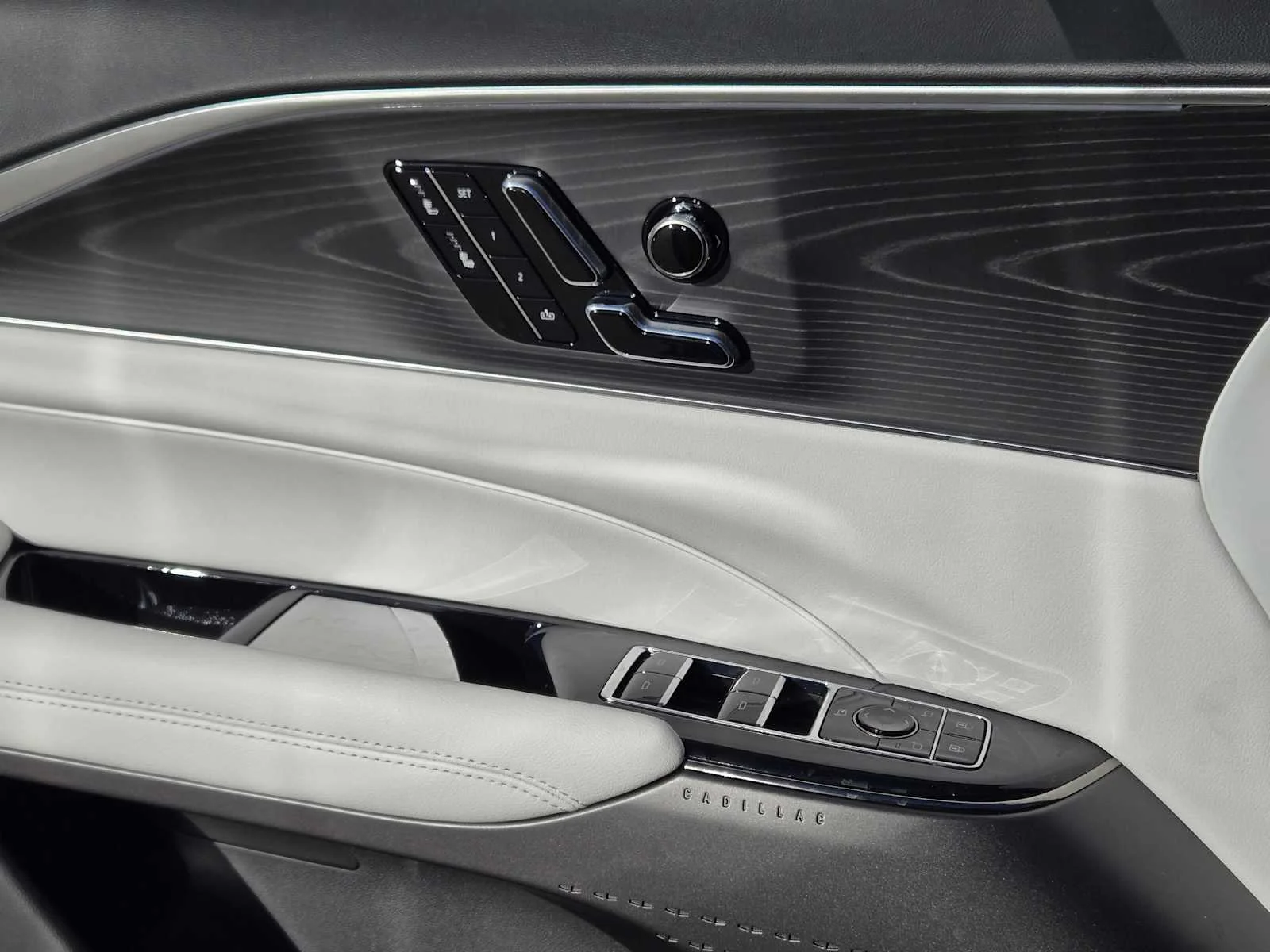 2026 Cadillac LYRIQ Sport - Photo 15