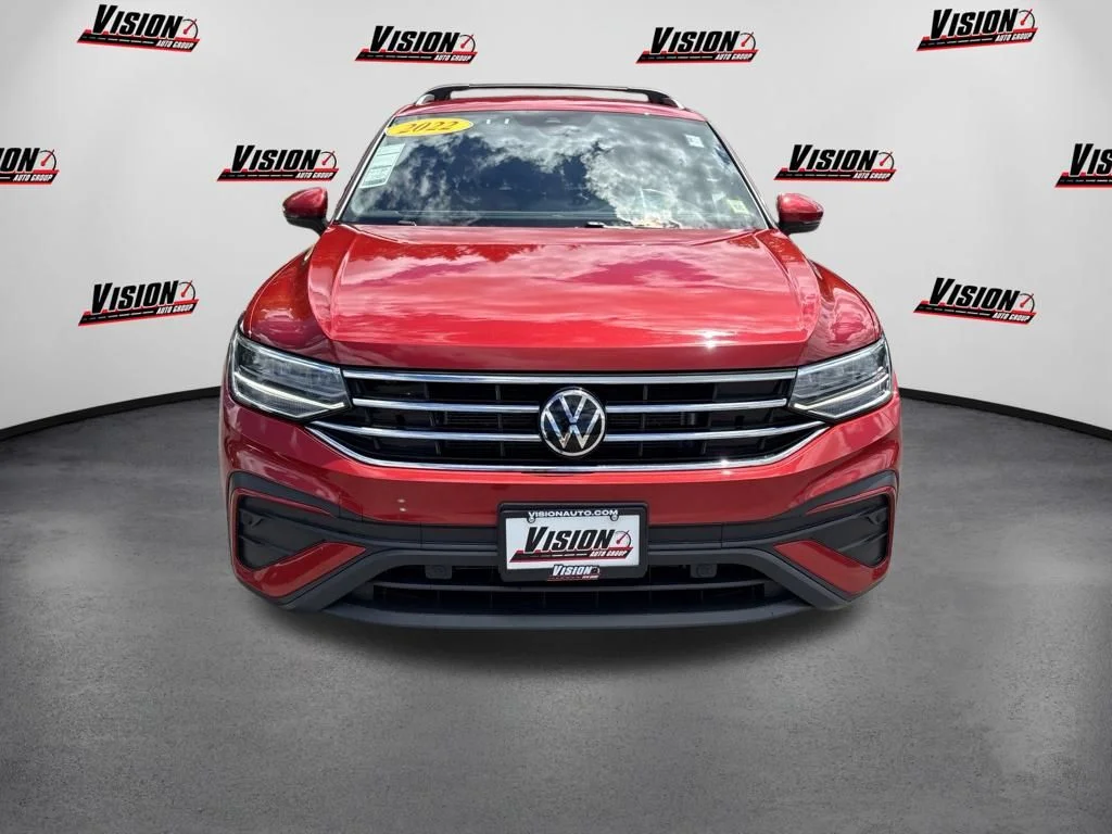 Used 2022  Volkswagen 2.0T SE image 8