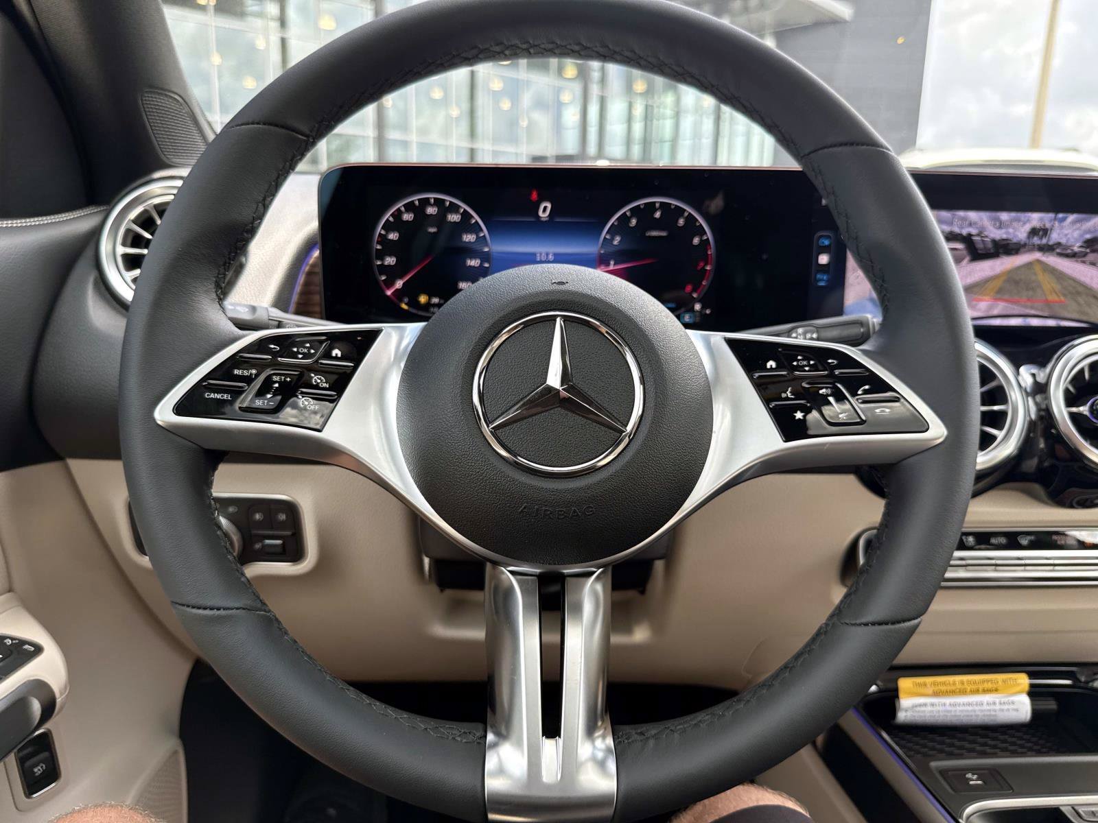 New 2026 Black Mercedes-Benz 250 SUV image 31