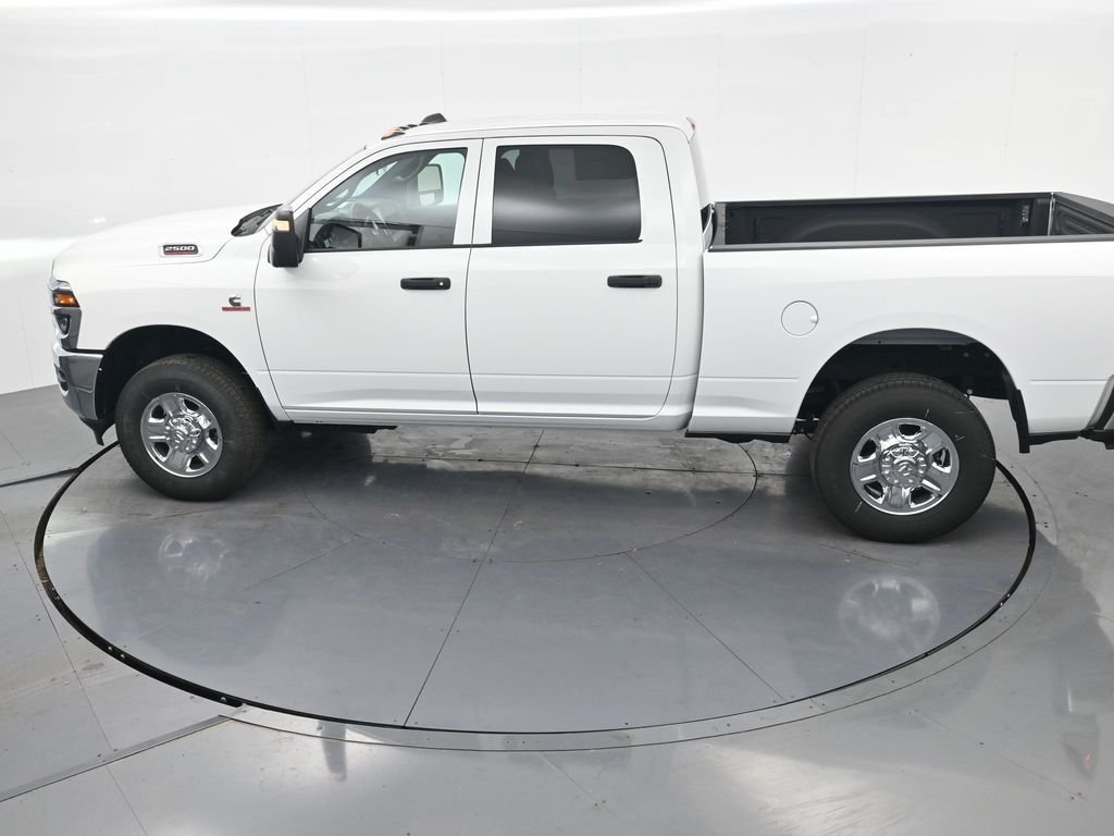 New 2026 Bright White Clear-Coat Exterior Paint RAM Tradesman image 30