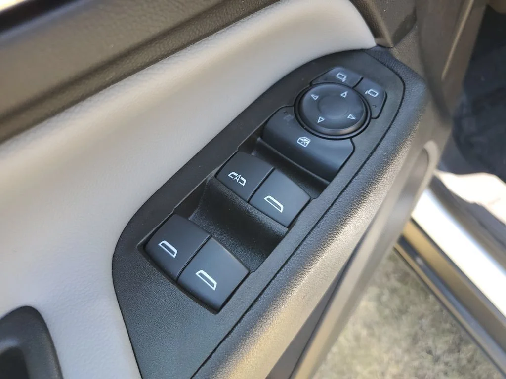 Used 2023 Summit White Chevrolet LS image 20