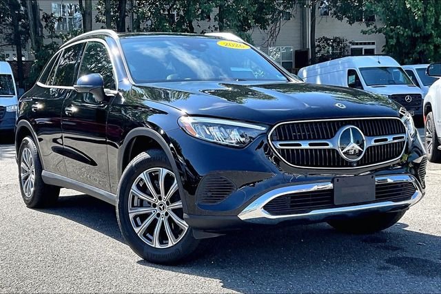 2026 Mercedes-Benz GLC