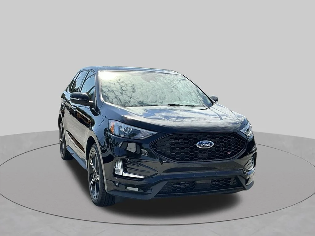 Used 2023 Black Ford ST image 16