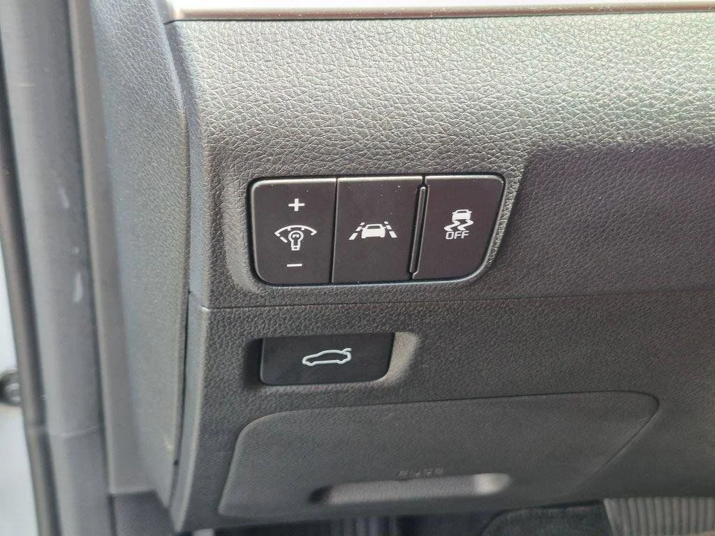 Used 2024 Gray Kia GT-Line image 14