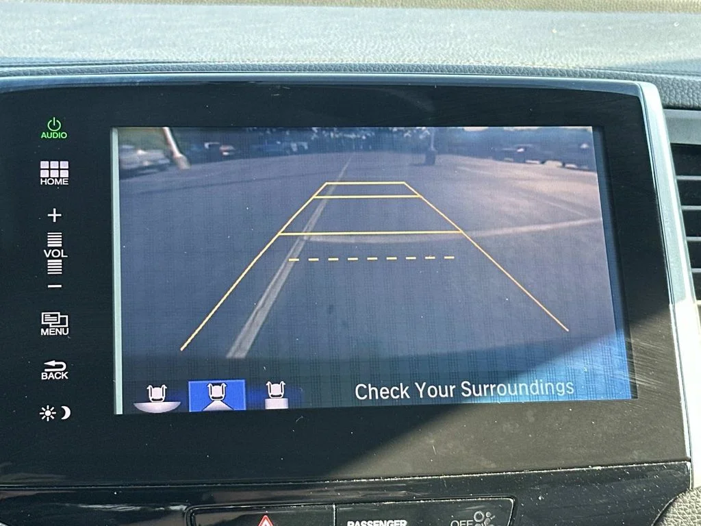 Used 2016  Honda EX-L image 34
