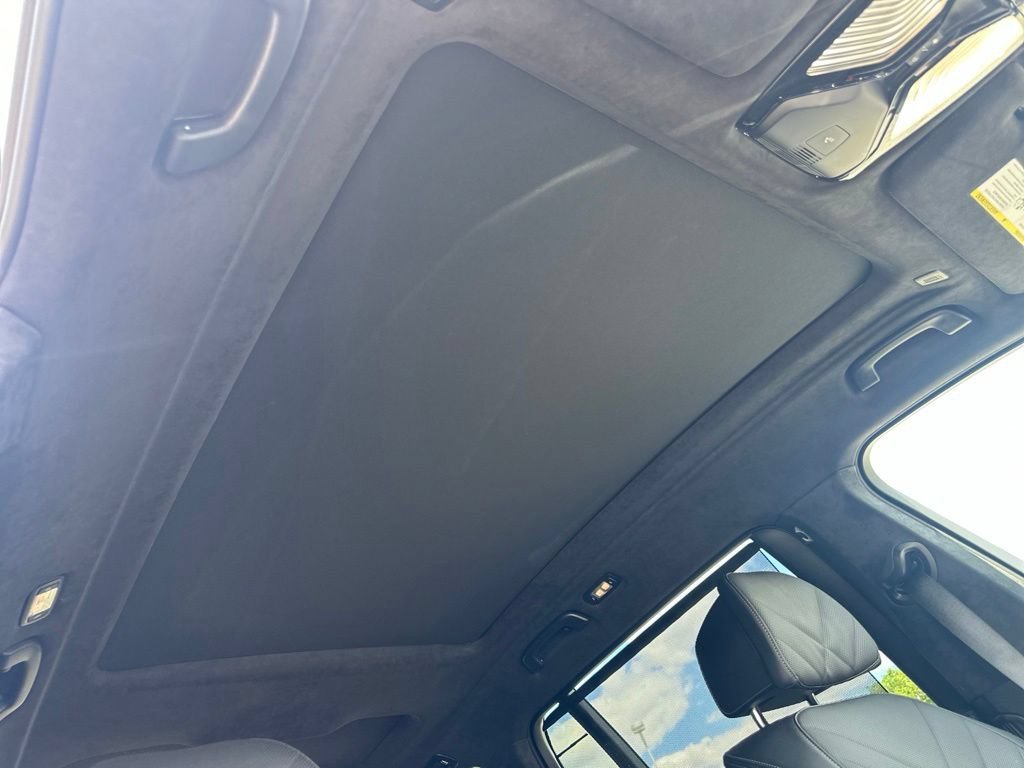 New 2026 Mineral White Metallic BMW xDrive40i image 28